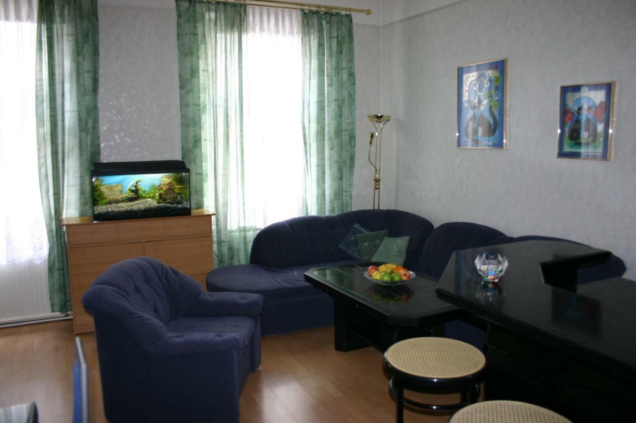 Apartment Gabriela Виена Екстериор снимка